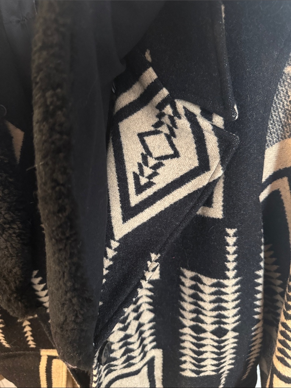 Pendleton Black and Cream Southwestern Peacoat with Plush Shawl Collar - Picture 7 of 9
